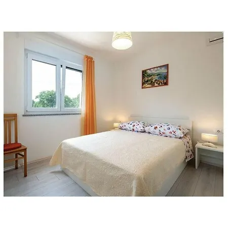 Monika Comfortable Hotel