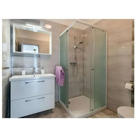 Monika Comfortable Hotel 4*
