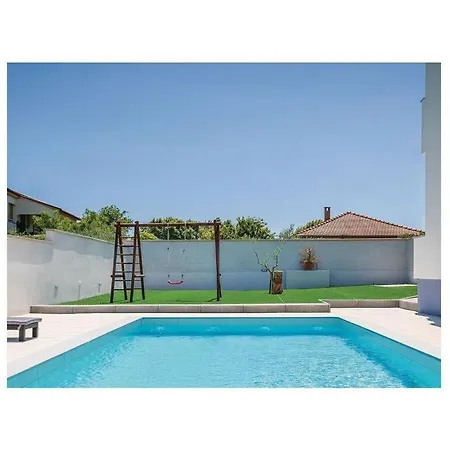 Monika Comfortable Hotel